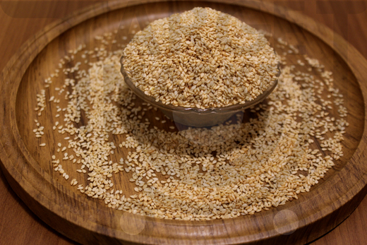 سمسم محمص مقشور